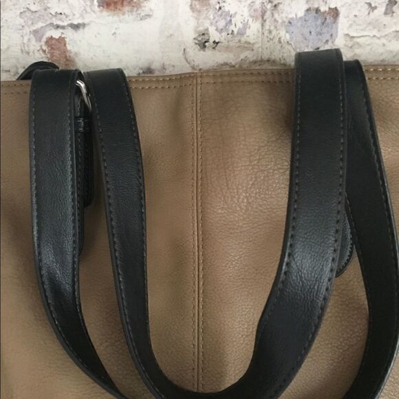 Roots Large Beige Brown Tote faux leather Shoulder Bag - Picture 5 of 14